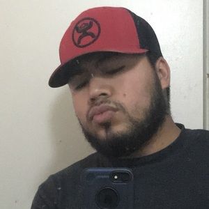 Meet your Posher, Juan